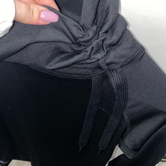 Nike pullover - Picture 3 of 4